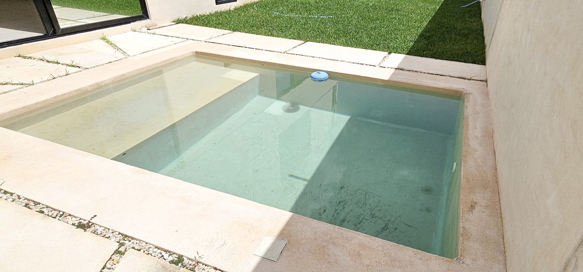 1252-44914-Casa-en-venta-en-Cholul-Merida-con-recamara-en-planta_baja-y-alberca_(18).jpg