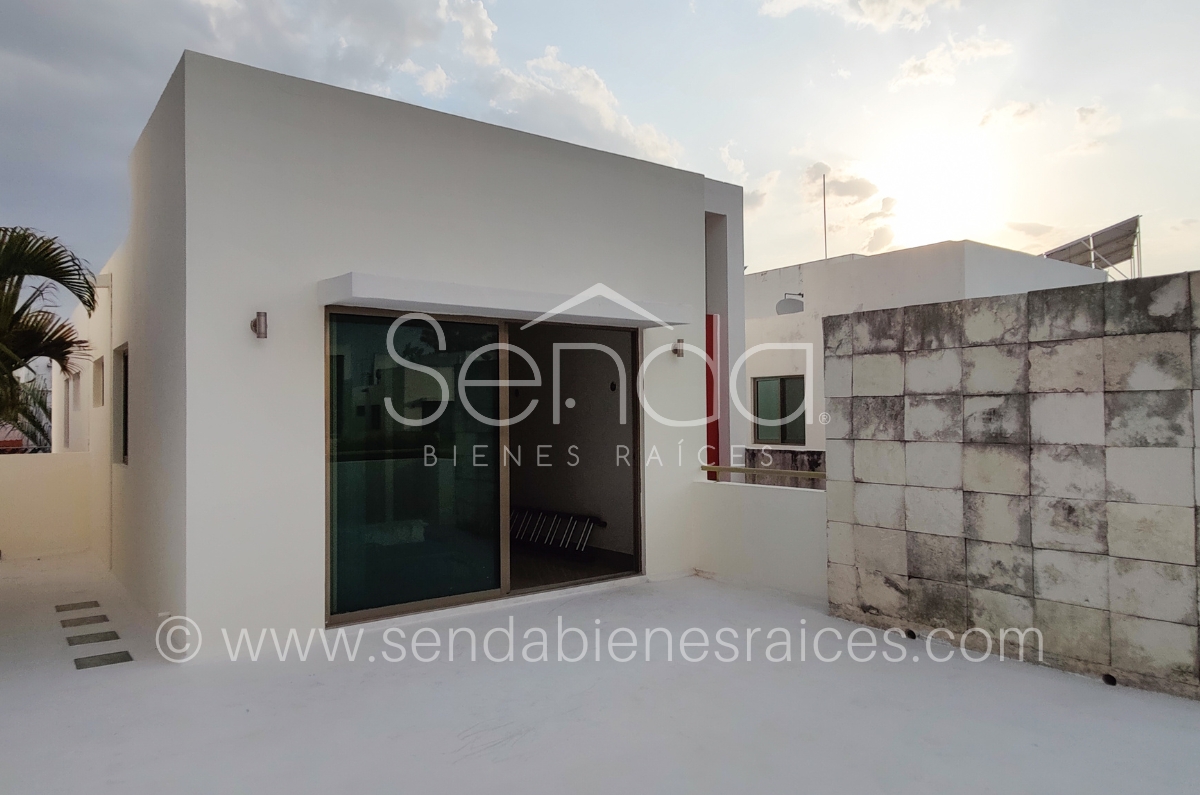 1311-37253-Casa-en-venta-en-Altabrisa-Merida-en-privada-San-Remo-Blanc-con-3-habitaciones-7.jpg
