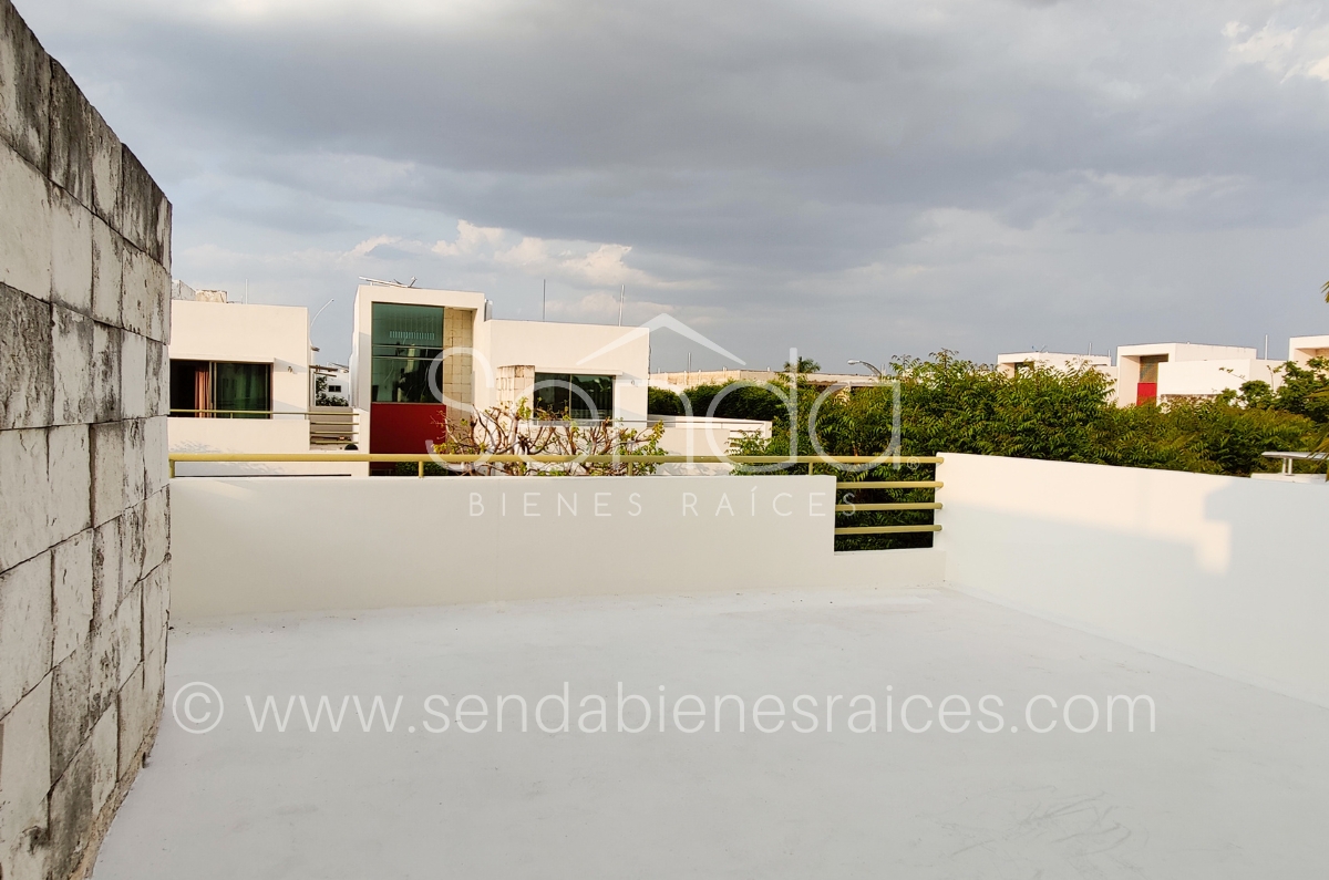 1311-37254-Casa-en-venta-en-Altabrisa-Merida-en-privada-San-Remo-Blanc-con-3-habitaciones-8.jpg