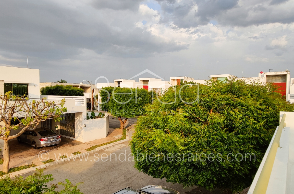 1311-37255-Casa-en-venta-en-Altabrisa-Merida-en-privada-San-Remo-Blanc-con-3-habitaciones-9.jpg