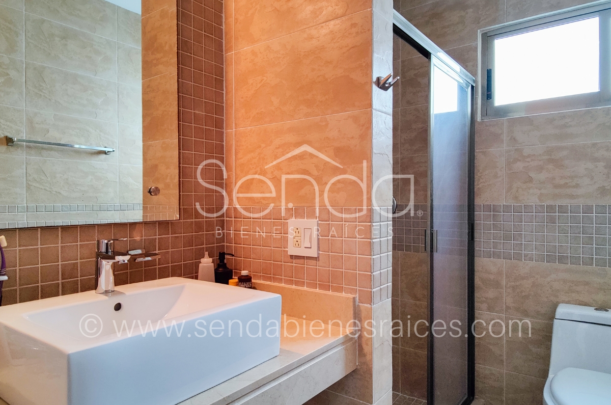 1311-37259-Casa-en-venta-en-Altabrisa-Merida-en-privada-San-Remo-Blanc-con-3-habitaciones-13.jpg