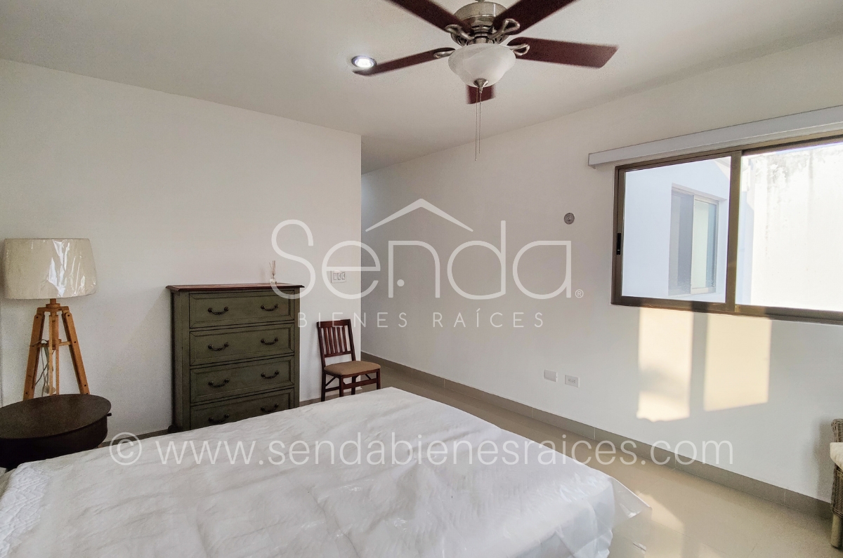 1311-37262-Casa-en-venta-en-Altabrisa-Merida-en-privada-San-Remo-Blanc-con-3-habitaciones-16.jpg