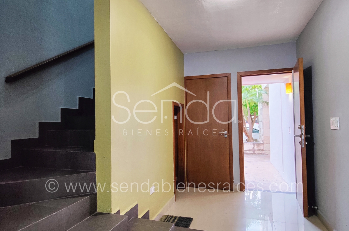1311-37276-Casa-en-venta-en-Altabrisa-Merida-en-privada-San-Remo-Blanc-con-3-habitaciones-30.jpg