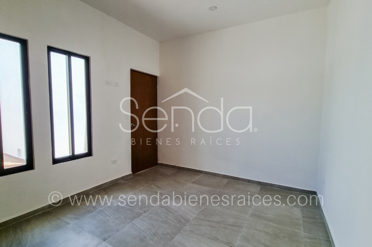 1337-38313-Casa-en-Venta-en-Mabella-Residencial-de-Un-piso-con-Alberca-en-San-Diego-Cutz-9.jpg