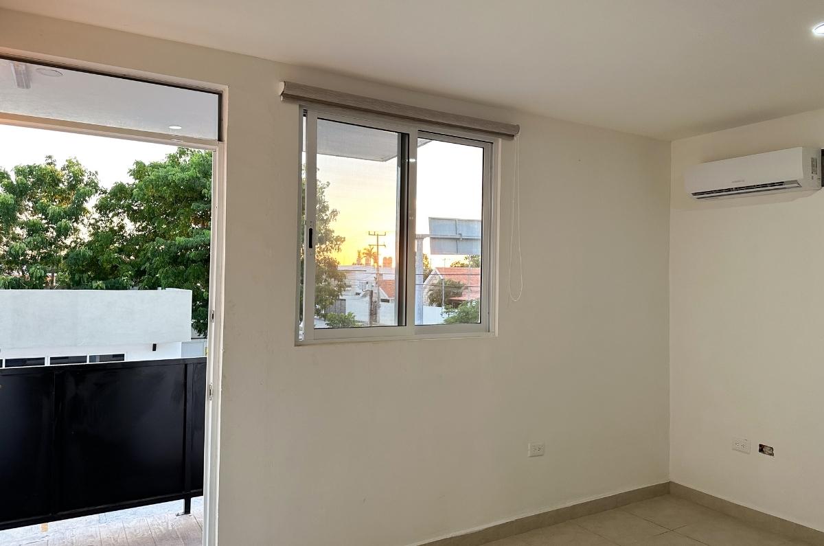 1430-40645-Departamento-en-renta-de-2-habitaciones-sobre-la-Avenida-Yucatan-en-norte-Merida-3.jpg