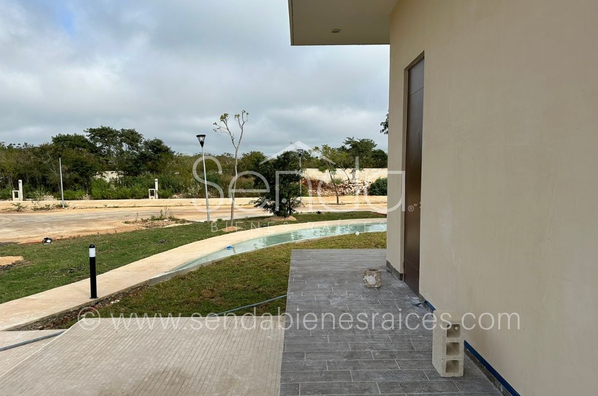 1438-43064-Terreno-residencial-en-privada-en-venta-con-amenidades-en-Cholul-Merida_(13).jpg