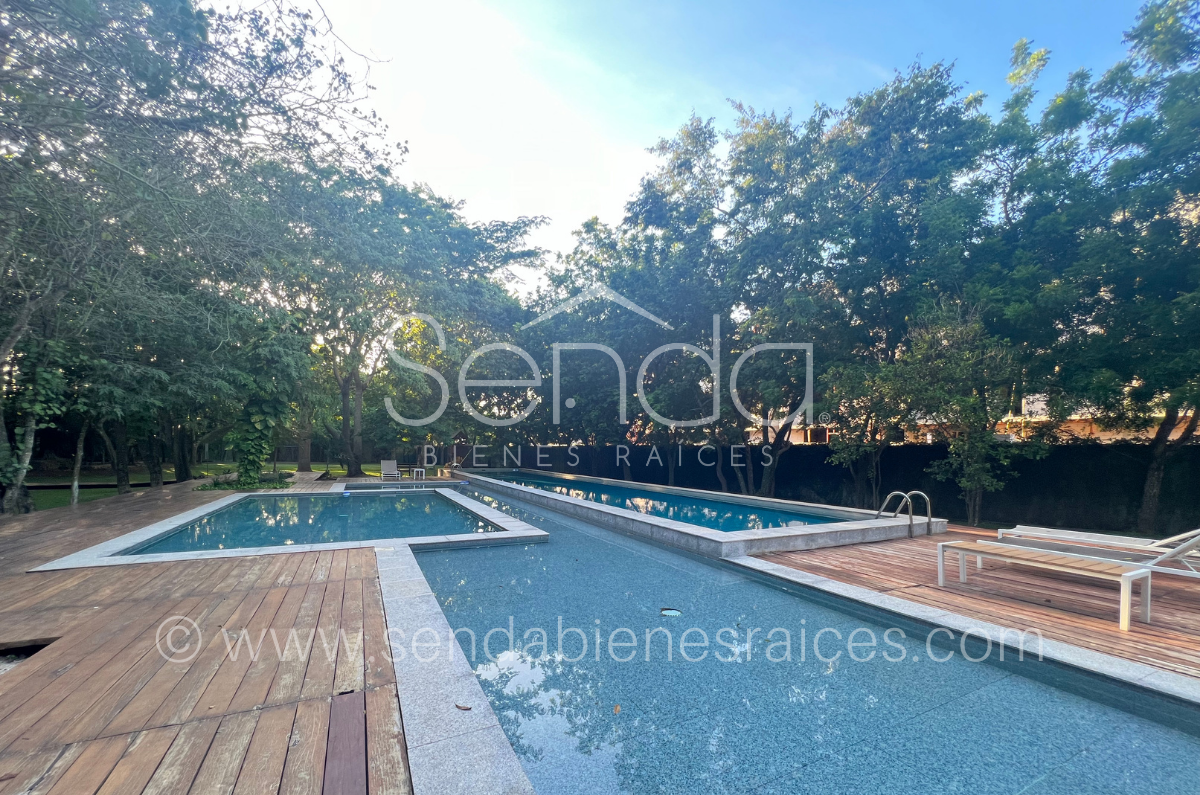 1439-40938-Piscina_frente-MA.png