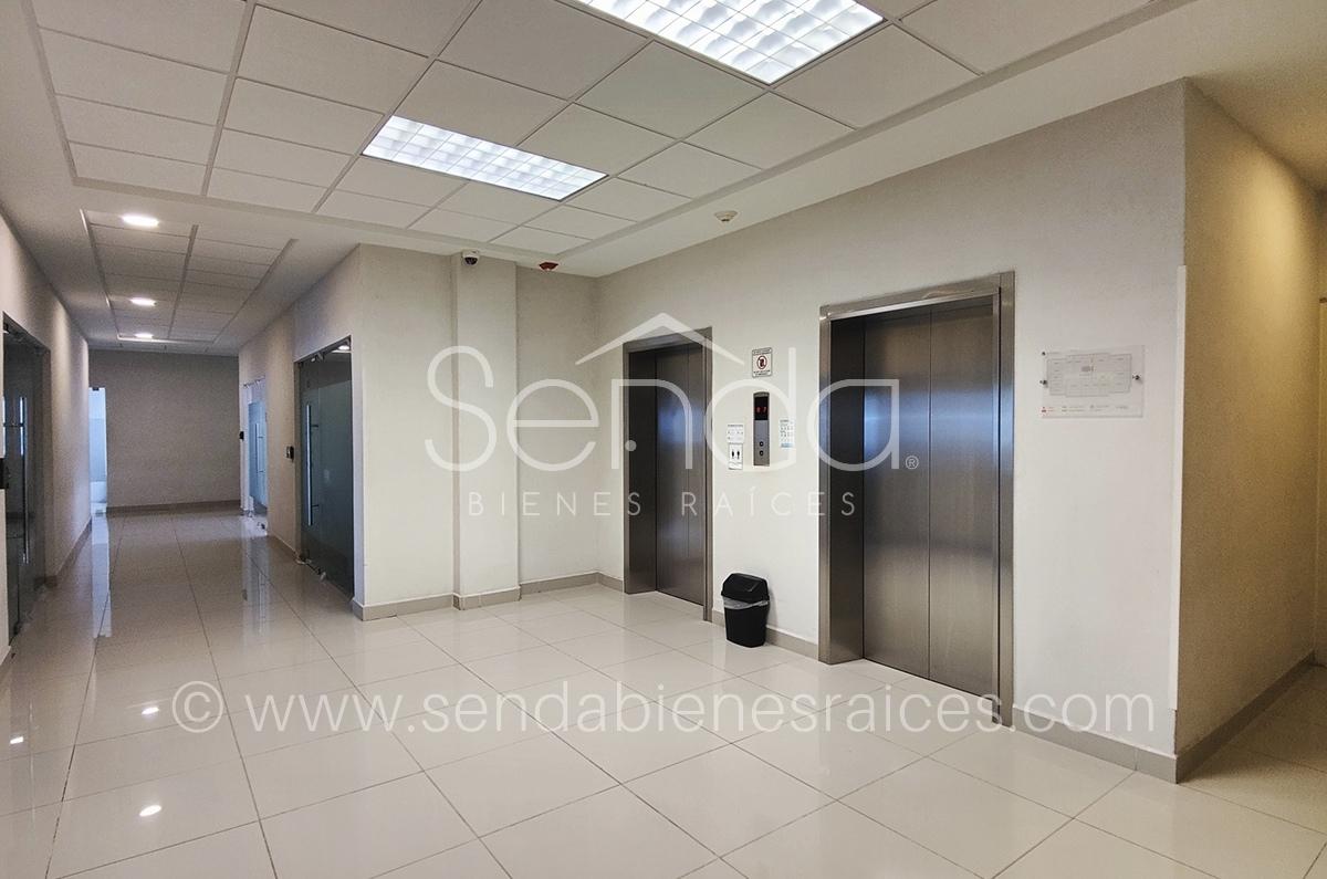 15-40176-Oficina-en-renta-en-Magnia-Altabrisa-Merida-de-93m2-901-18.jpg