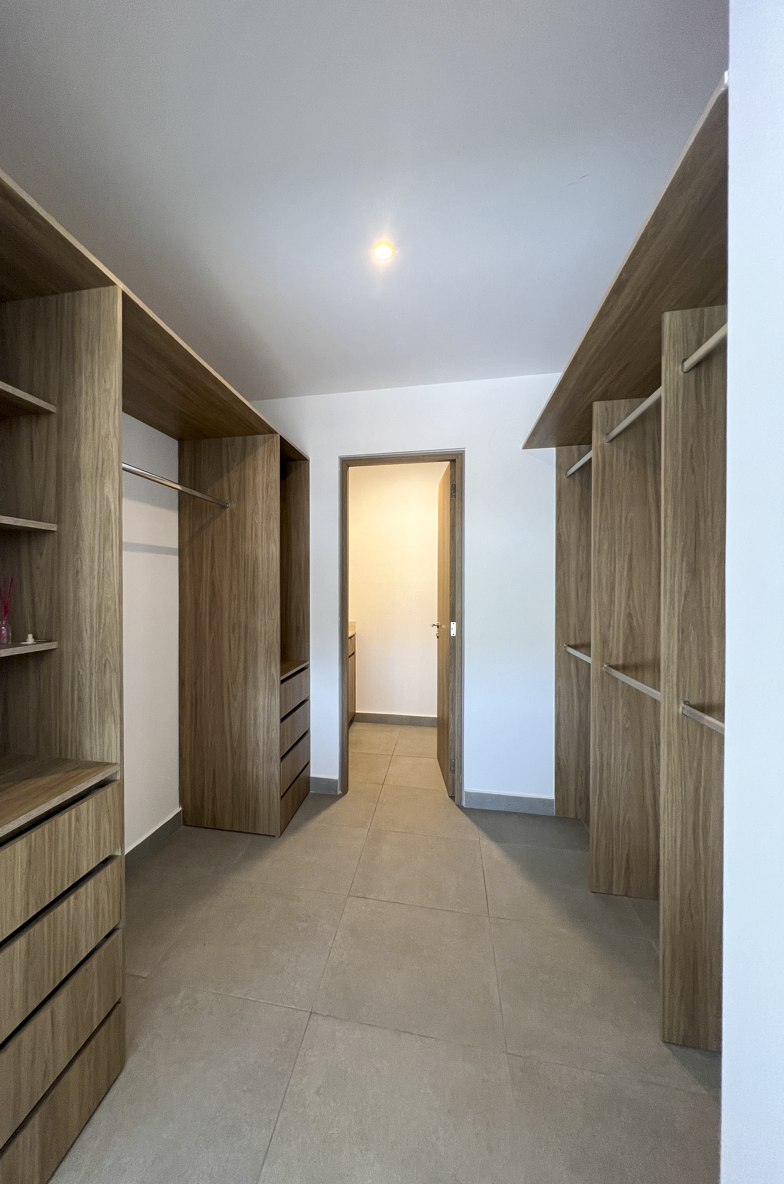 1604-55256-Departamento-en-Venta-en-Via-Montejo-de-3-Recamaras-Equipado_(22).jpg
