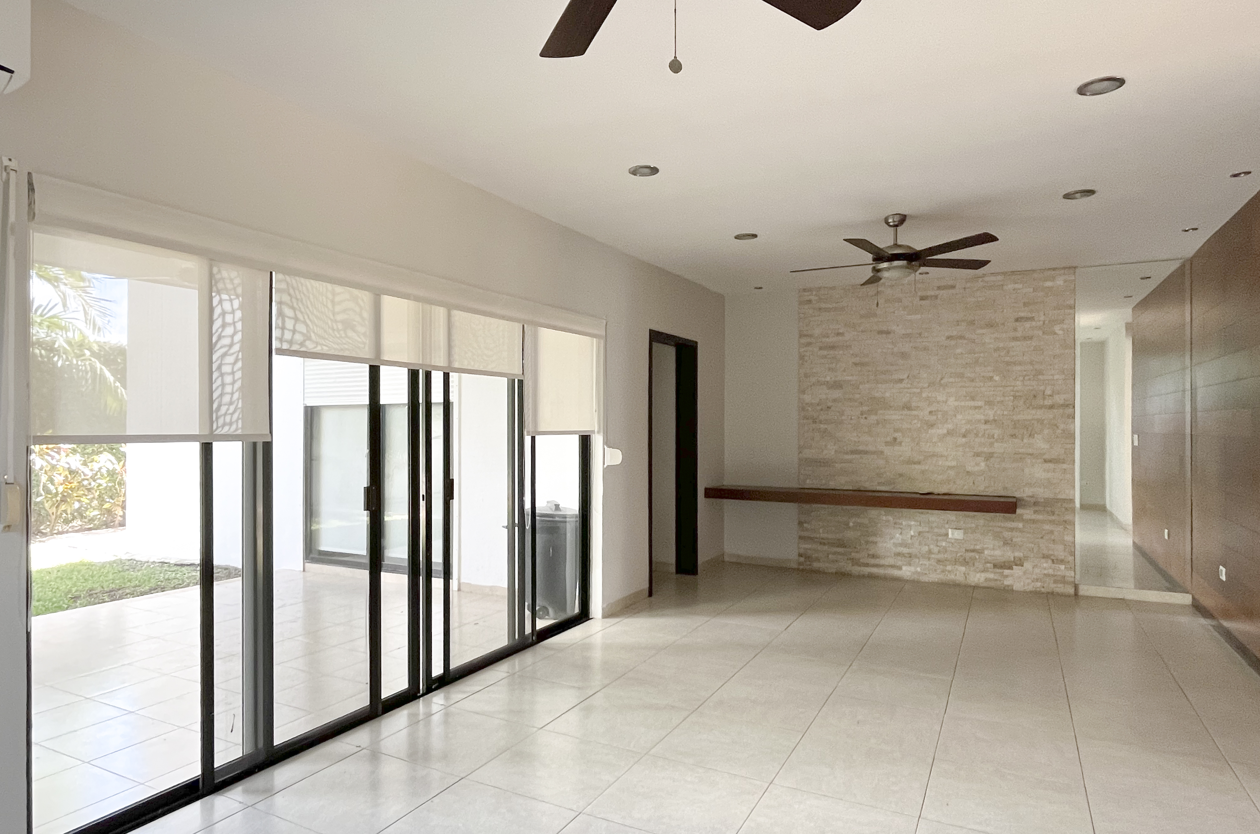 1702-47155-Casa-en-renta-privada-cocoyoles-Merida-tres-recamaras-con-piscina_(12).jpg
