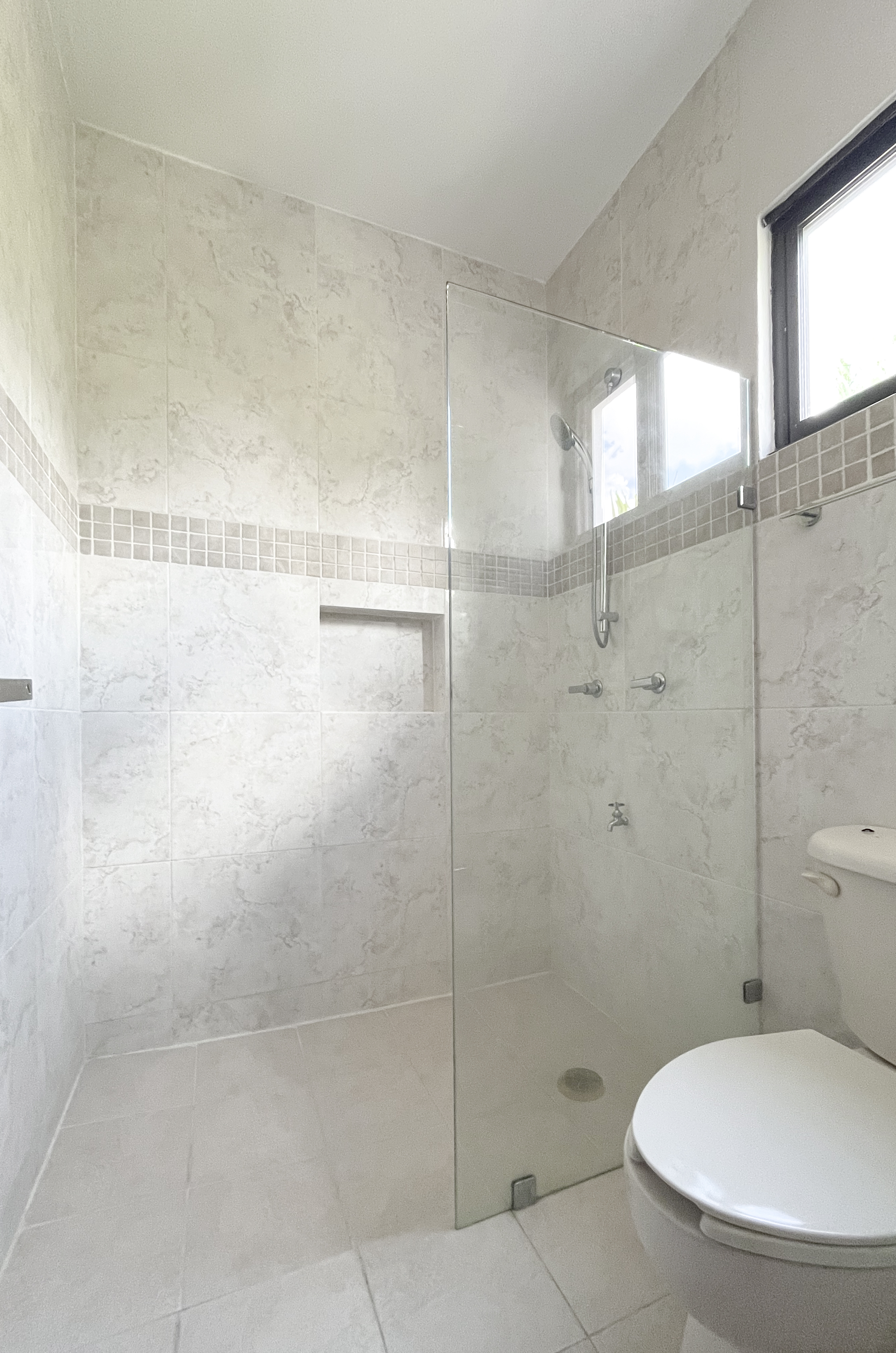1702-47190-Casa-en-renta-privada-cocoyoles-Merida-tres-recamaras-con-piscina_(47).jpg