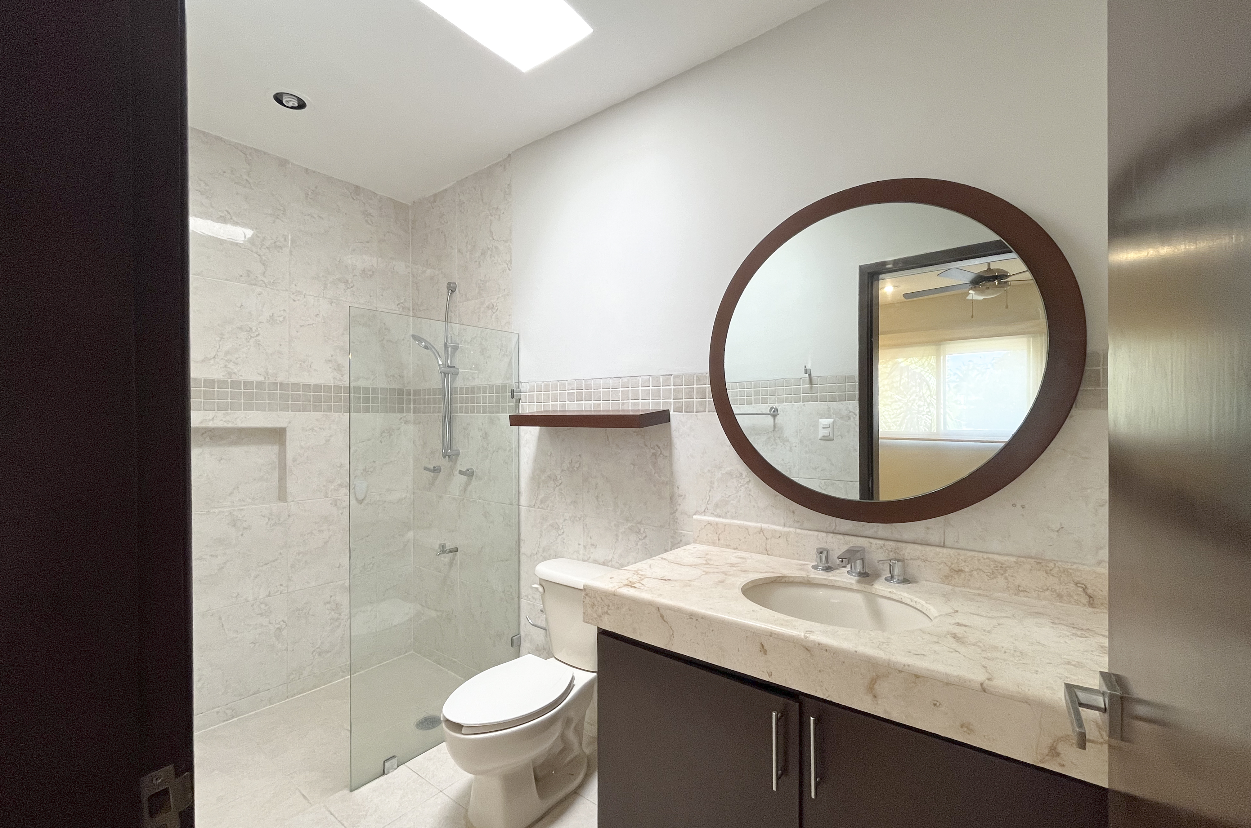 1702-47205-Casa-en-renta-privada-cocoyoles-Merida-tres-recamaras-con-piscina_(62).jpg