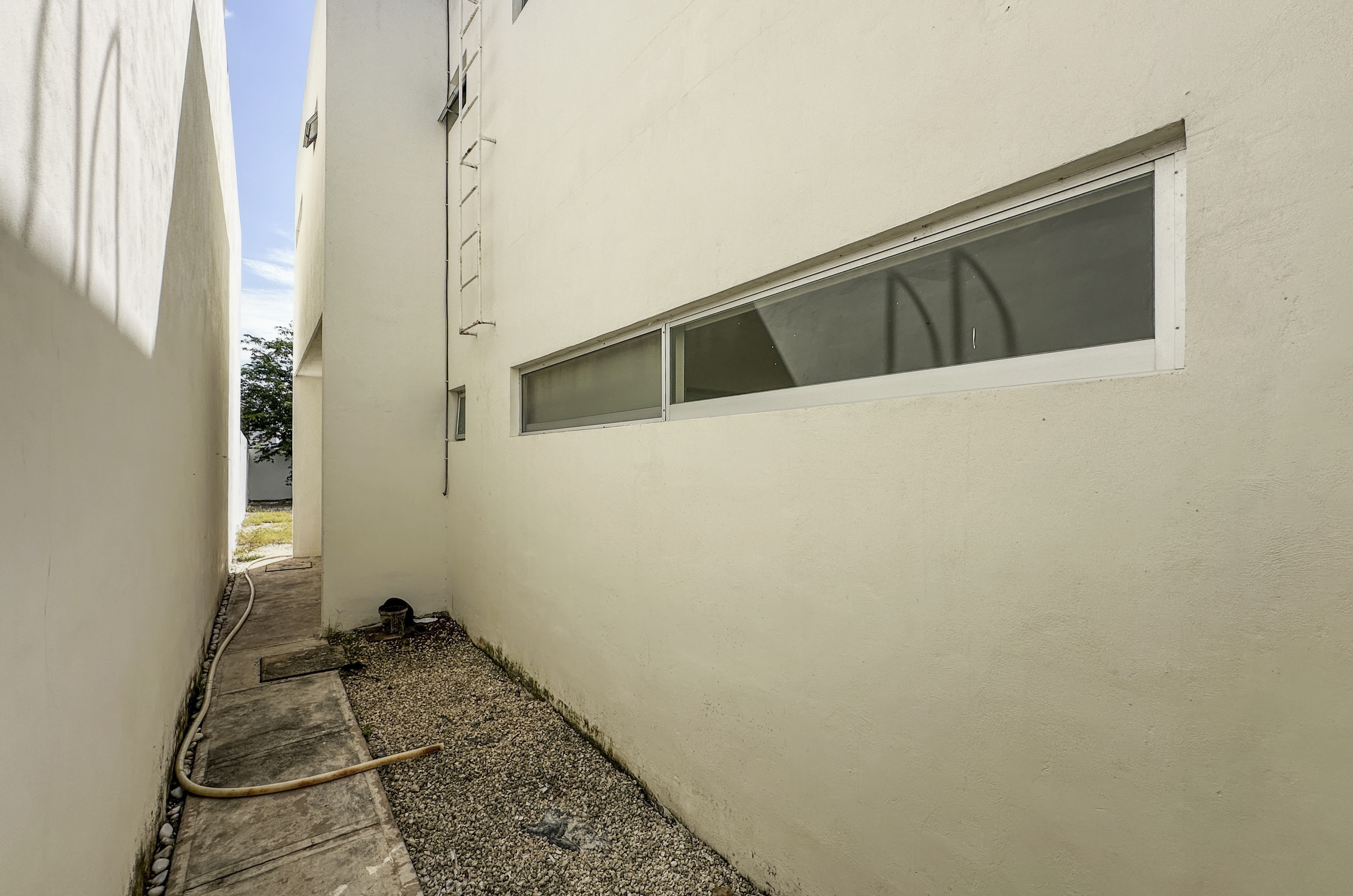 1719-47977-Casa-en-renta-de-3-habitaciones-en-Salomea-Conkal_(1).jpg