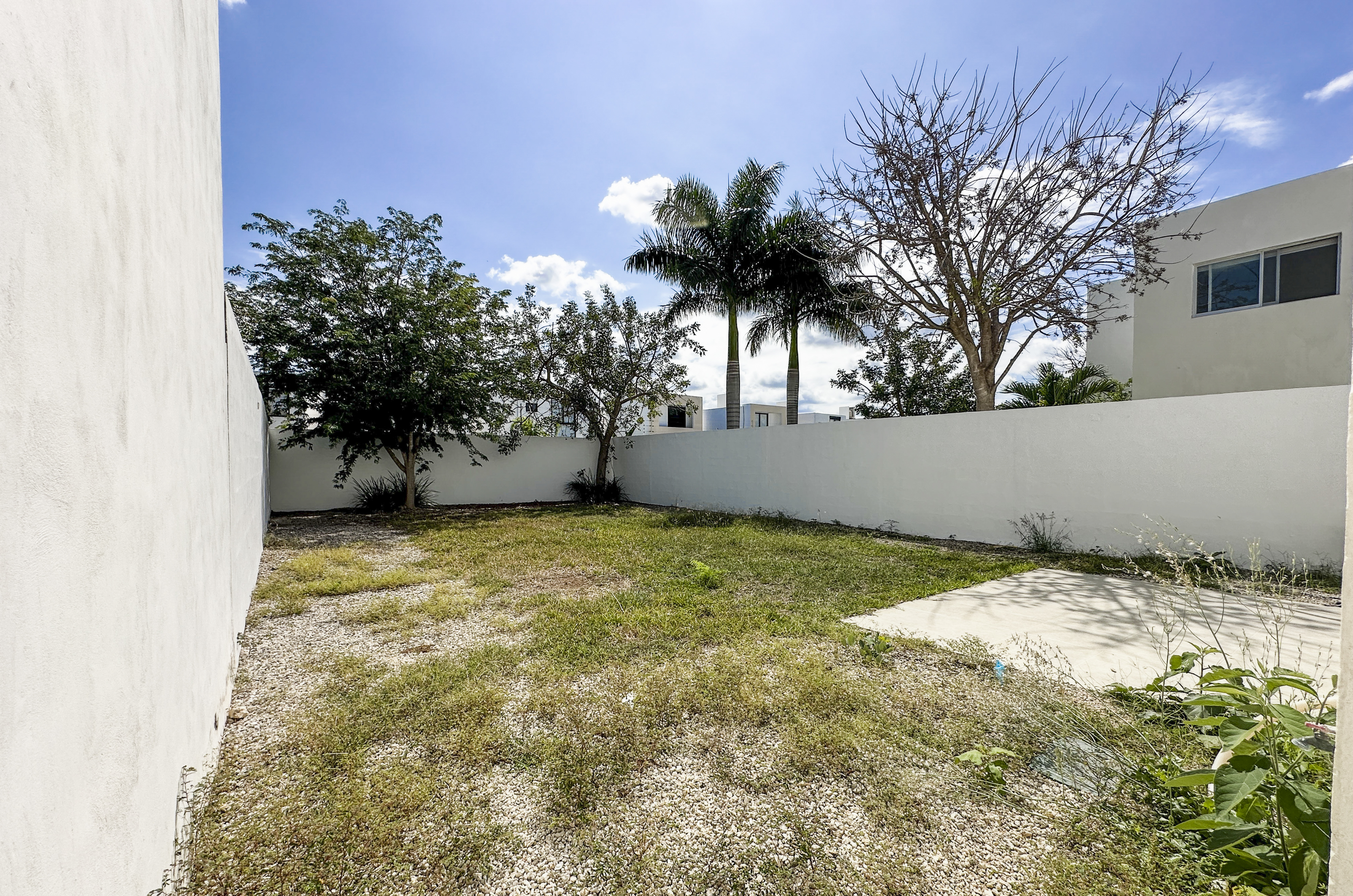 1719-48015-Casa-en-renta-de-3-habitaciones-en-Salomea-Conkal_(40).jpg