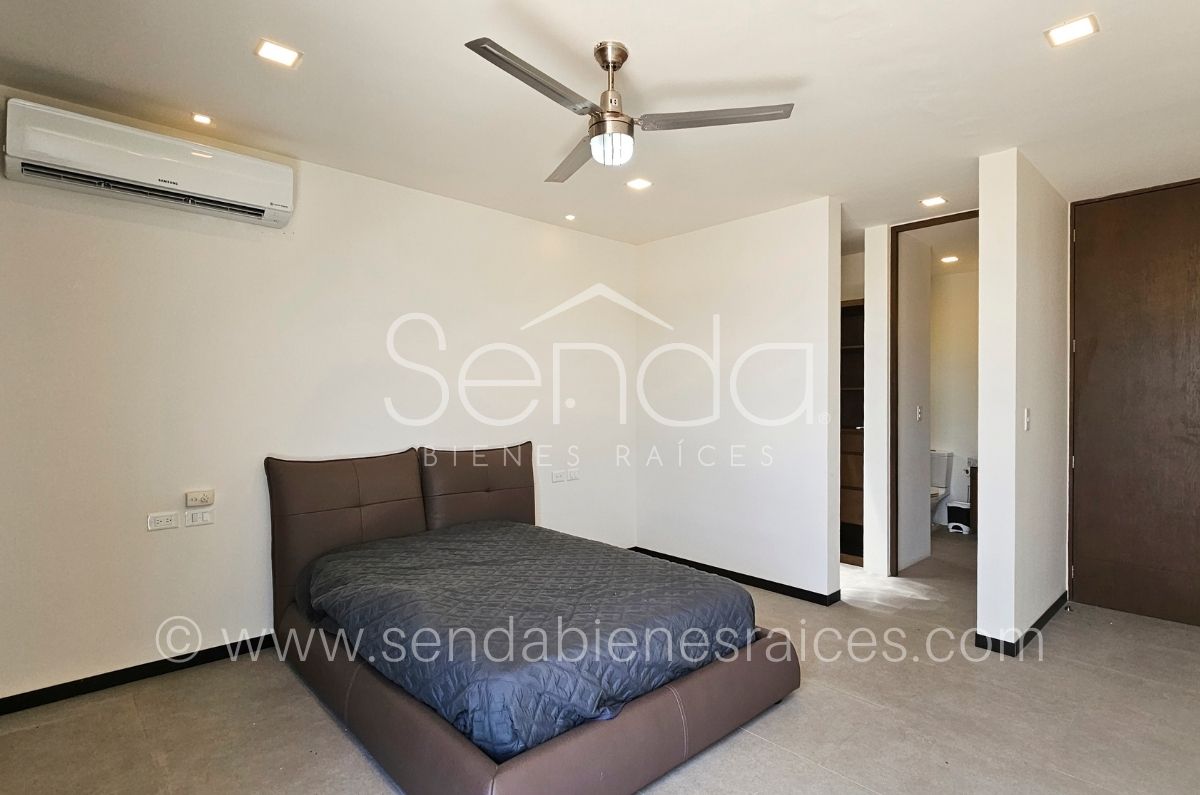 1759-49037-Casa-en-venta-en-el-Yucatan-Country-Club-privada-Oasis-de-tres-recamaras-MA_(14).jpg