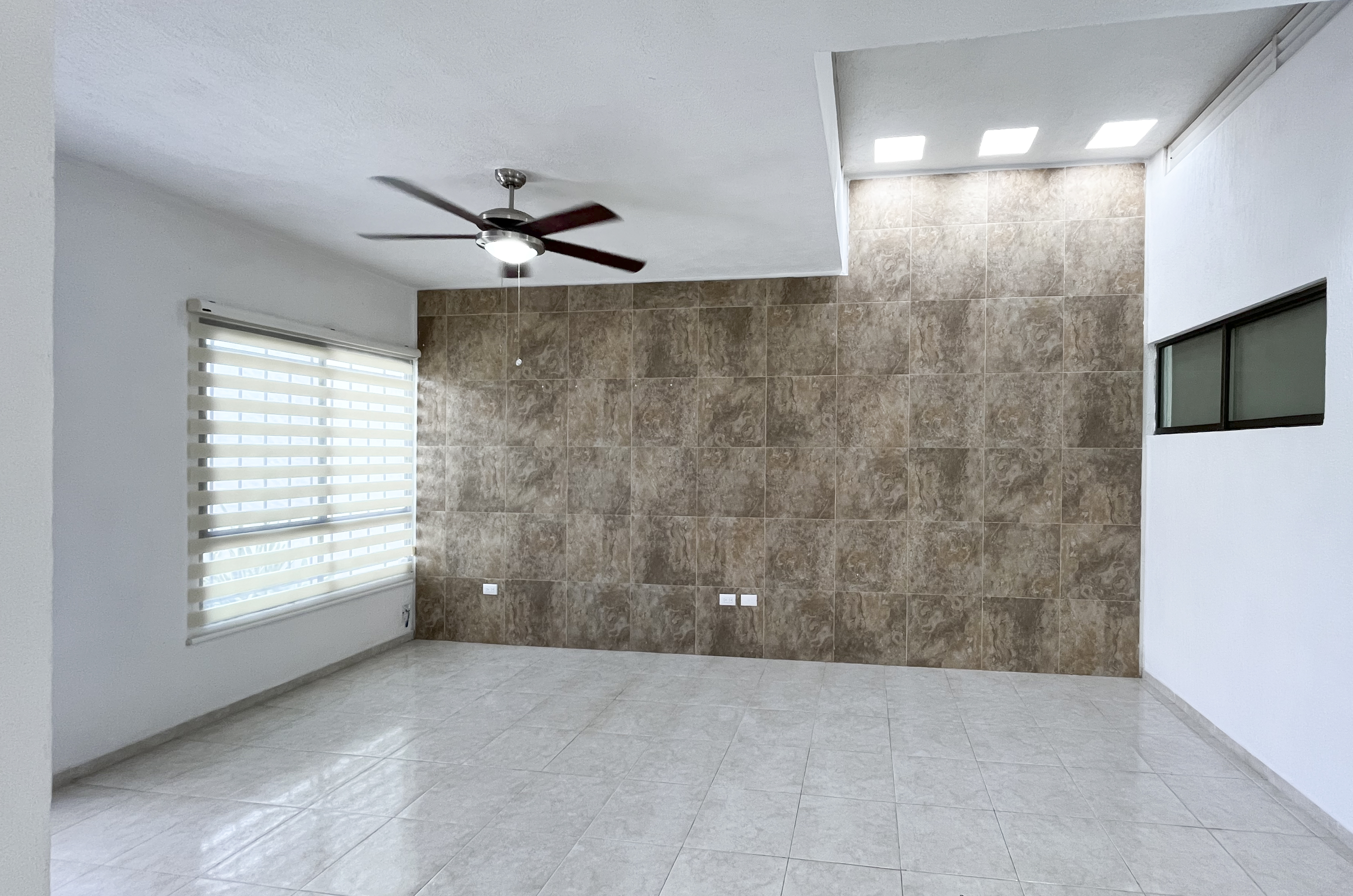 1819-50115-Casa-en-renta-Americas-II-de-una-planta-con-2-recamaras_(16).jpg