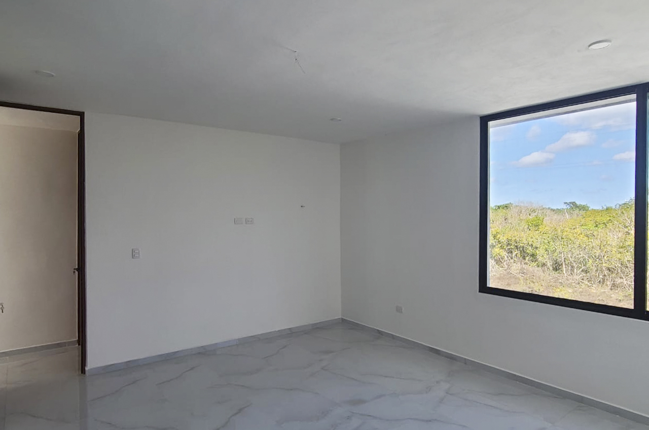 1835-50478-Casa-en-Venta-en-Temozon-Norte-Merida-de-4-recamaras-1-recamara-en-planta-baja_(19).jpg