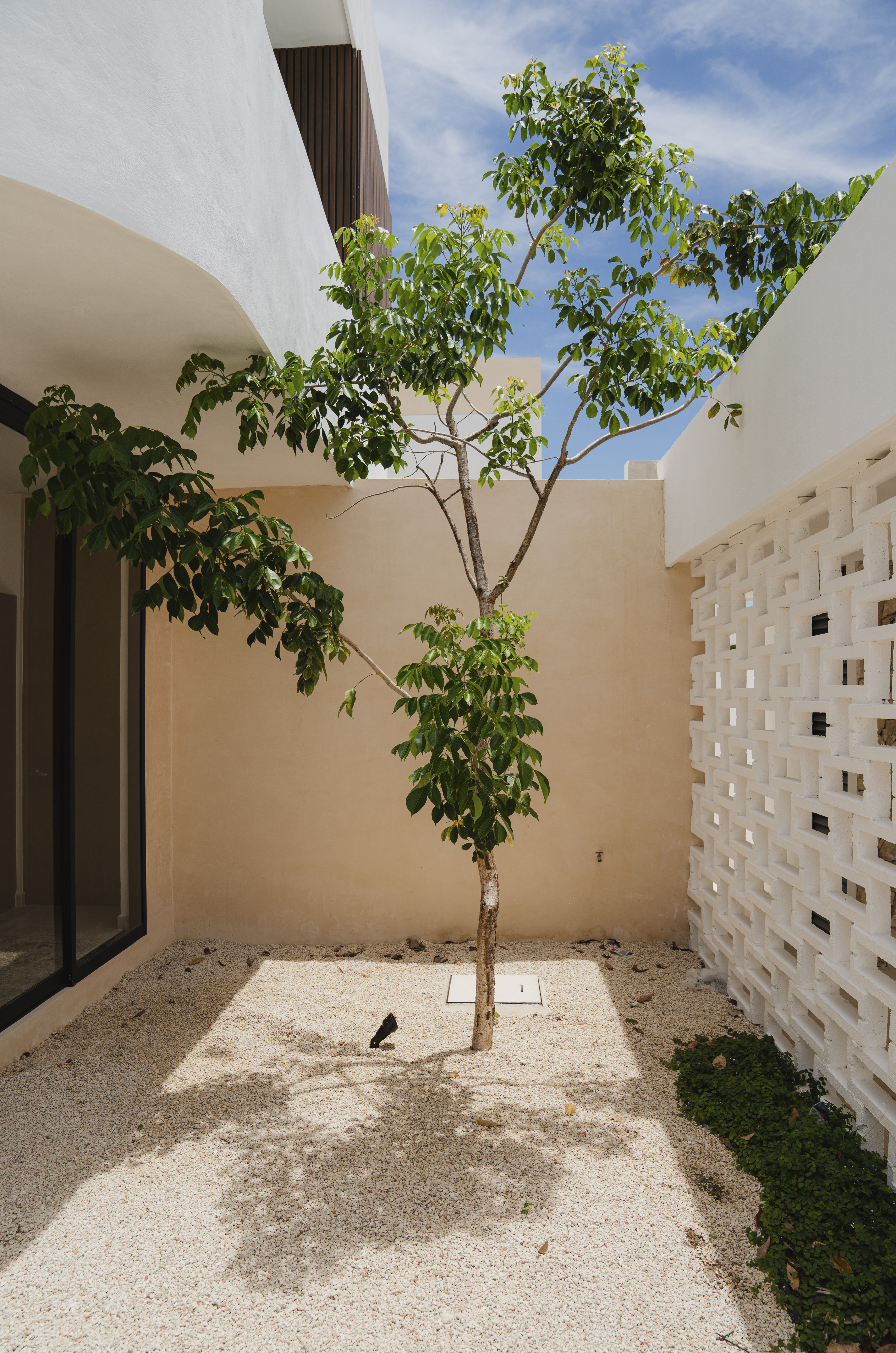 1902-52992-Casa-Alaia-en-Venta-dentro-privada-zona-conkal-Merida-con-tres-recamaras_(27).jpg