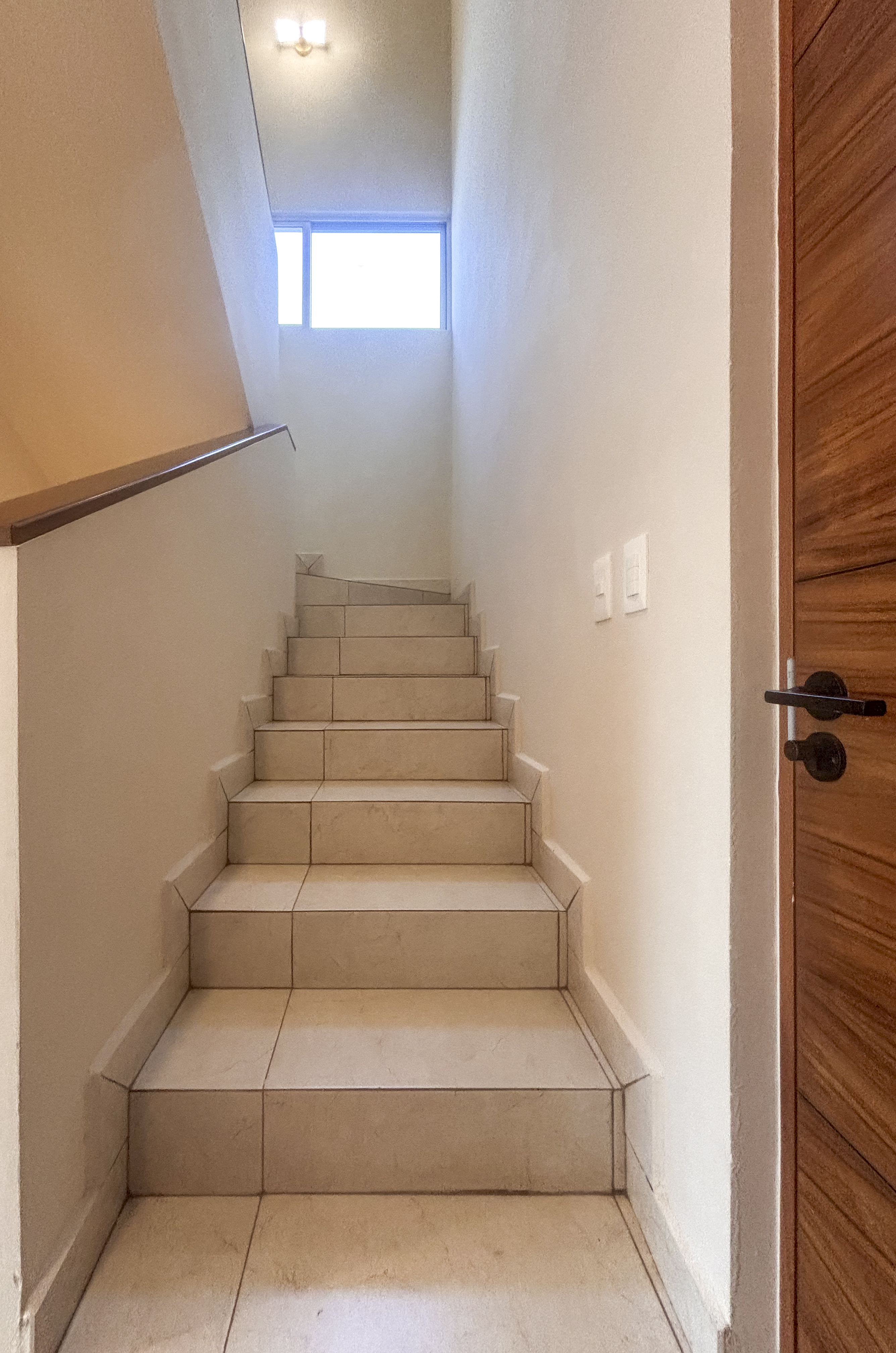 1996-53985-Casa-Piedra-Luz-en-Venta-en-Conkal-Merida-con-Loft_(56).jpg