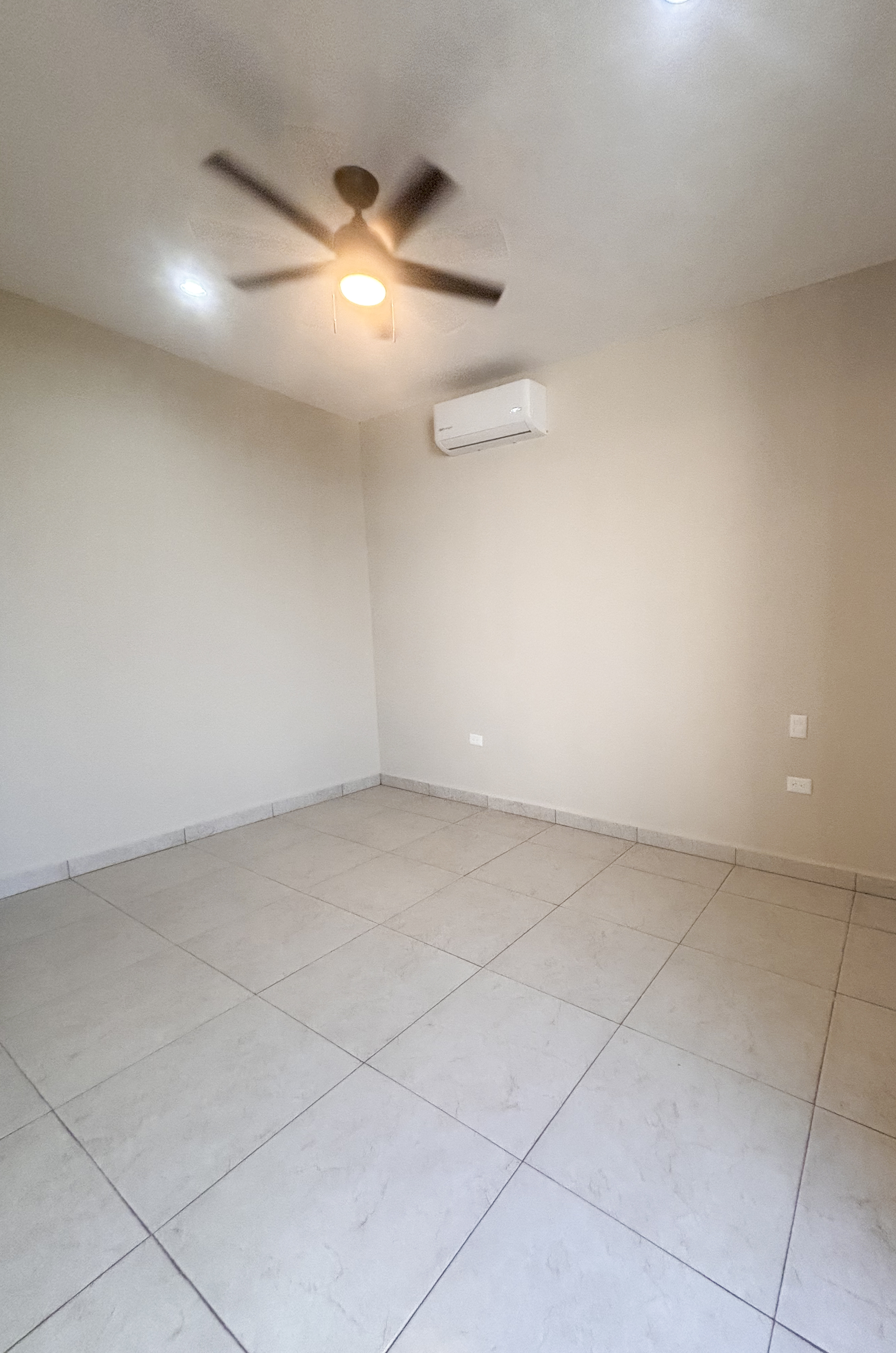 1996-53991-Casa-Piedra-Luz-en-Venta-en-Conkal-Merida-con-Loft_(62).jpg