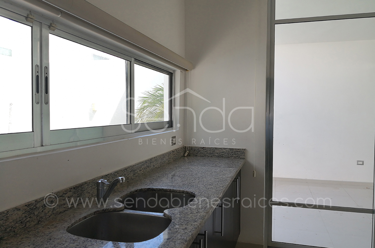 2018-10-09_17_37_37_casa-en-renta-en-altabrisa-residencial-11.jpg
