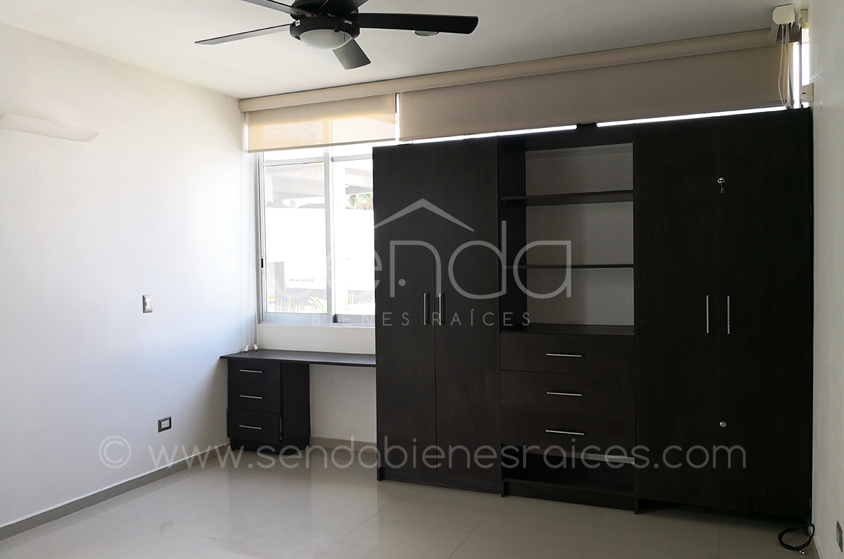 2018-10-09_17_56_43_casa-en-renta-en-altabrisa-residencial-32.jpg