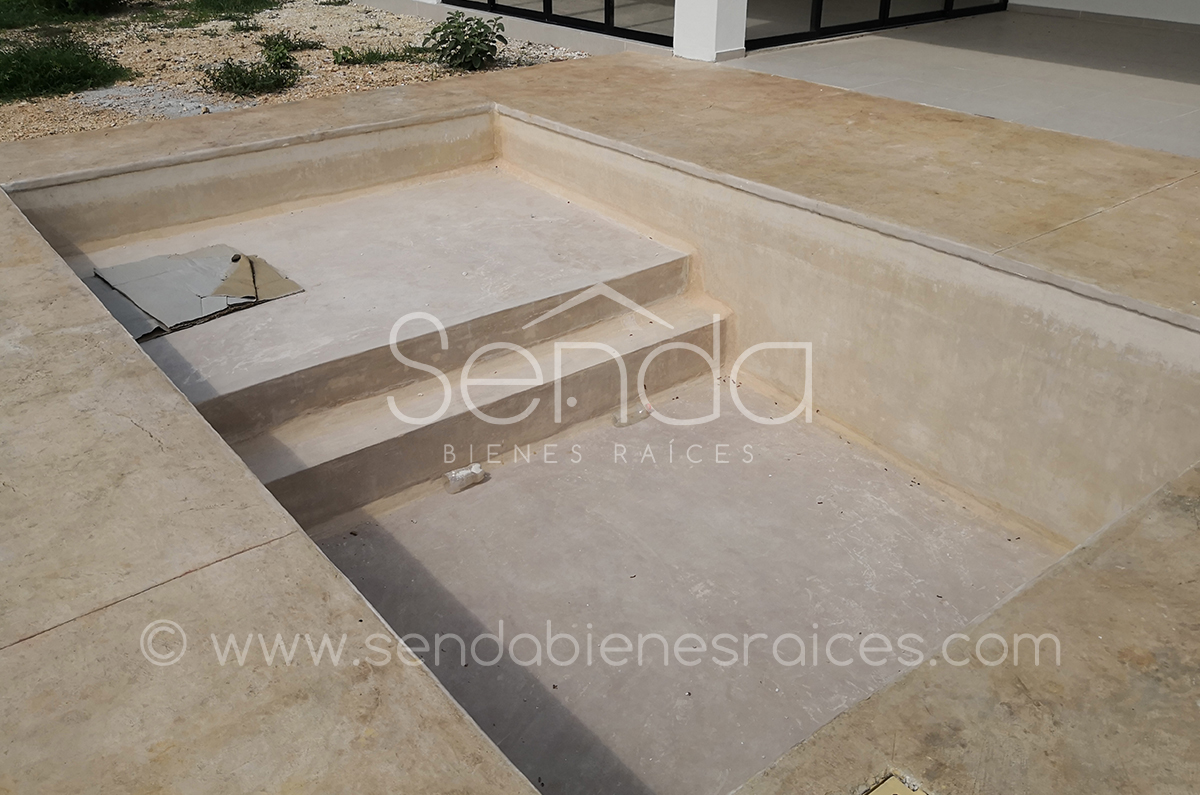2020-06-01_22_33_46_casa-en-venta-de-una-planta-con-piscina-en-privada-en-merida-conkal-5.jpg