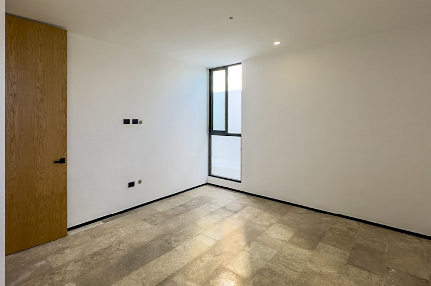 2027-55101-Casa-en-venta-en-Conkal-Merida-de-una-planta-con-3-habitaciones-y-alberca_(16).jpg
