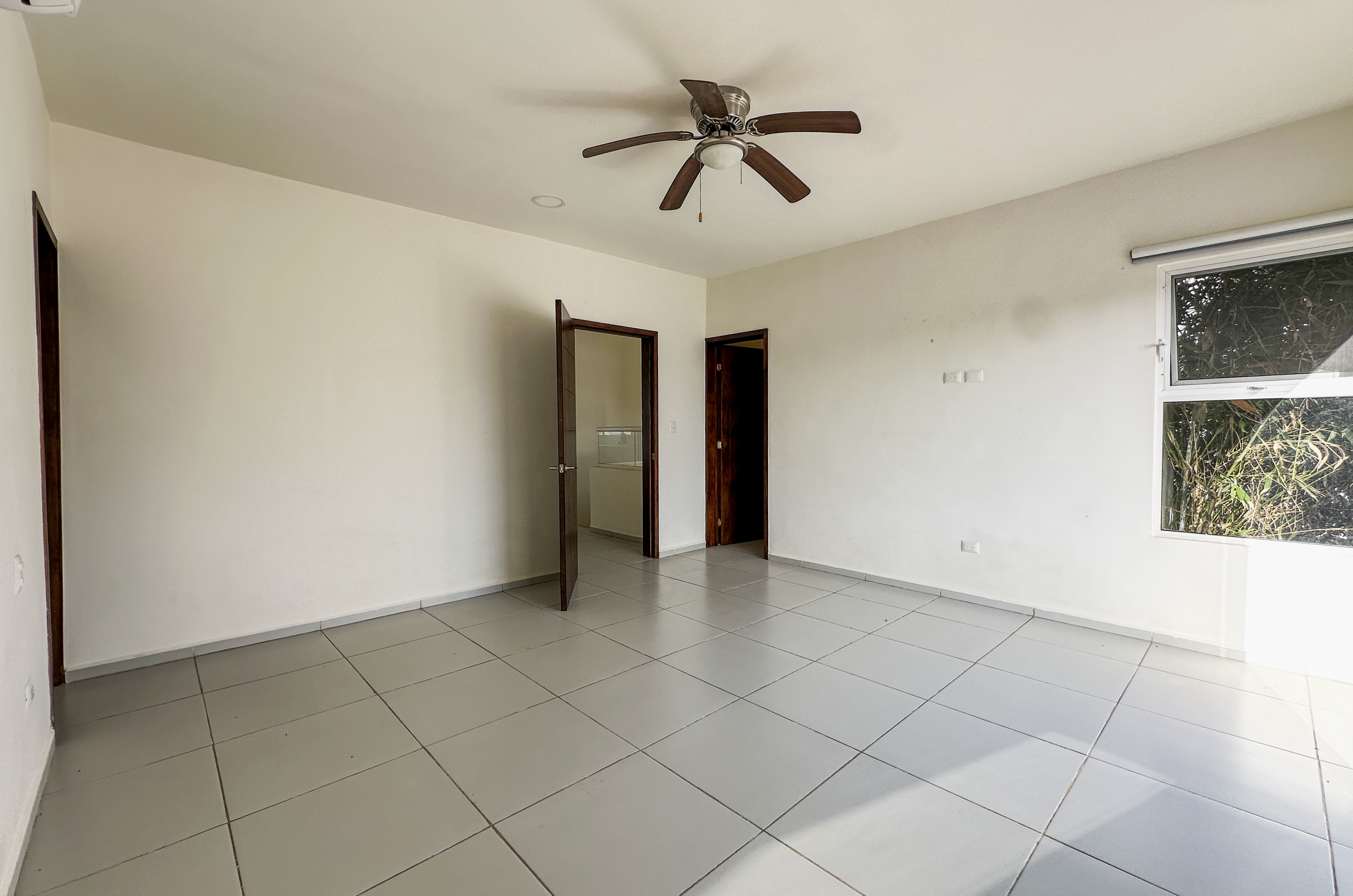 663-53593-Casa-en-renta-3-habitaciones-con-Piscina-en-Privada-Kanan-Conkal_(4).jpg