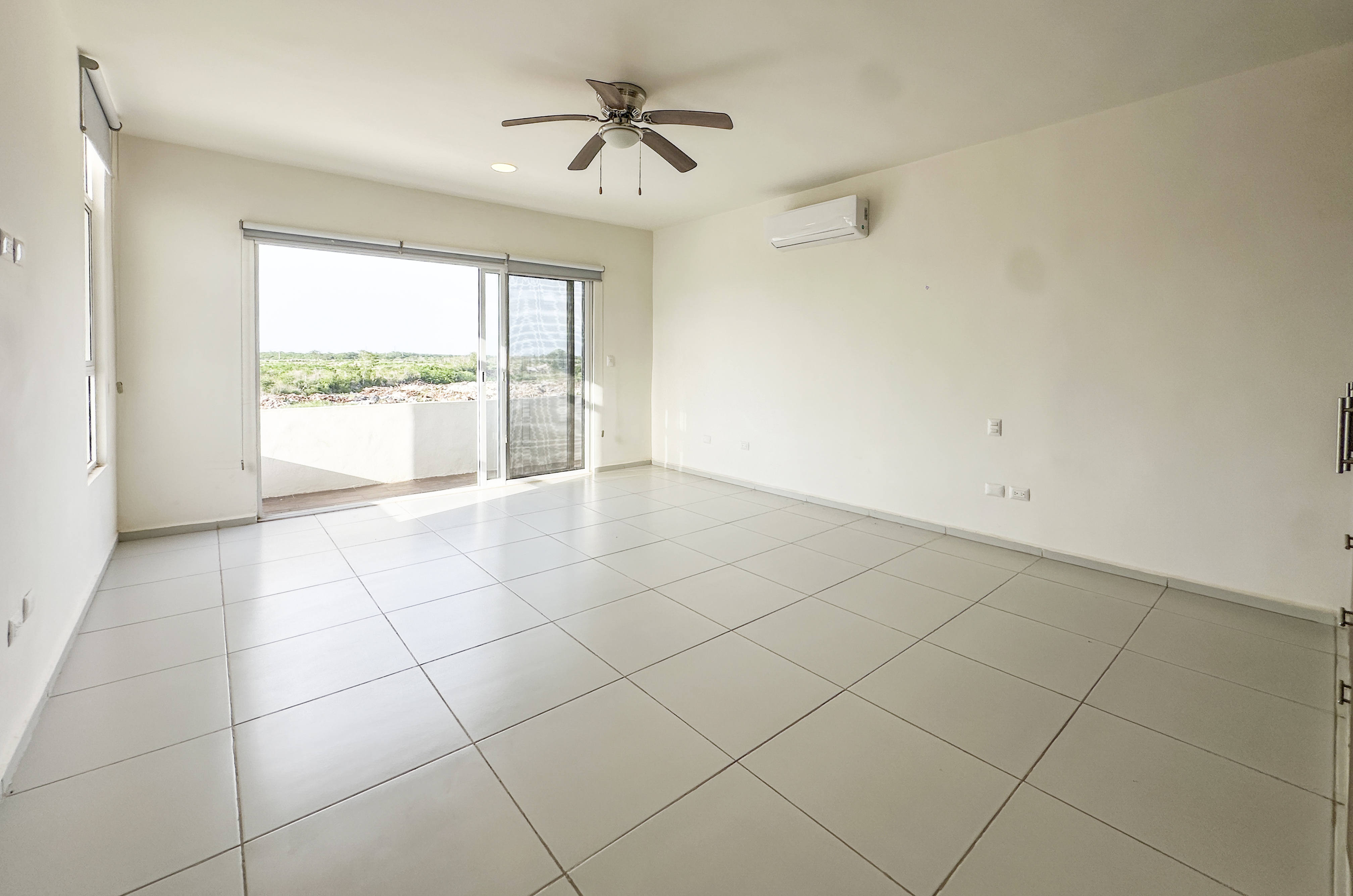 663-53597-Casa-en-renta-3-habitaciones-con-Piscina-en-Privada-Kanan-Conkal_(8).jpg