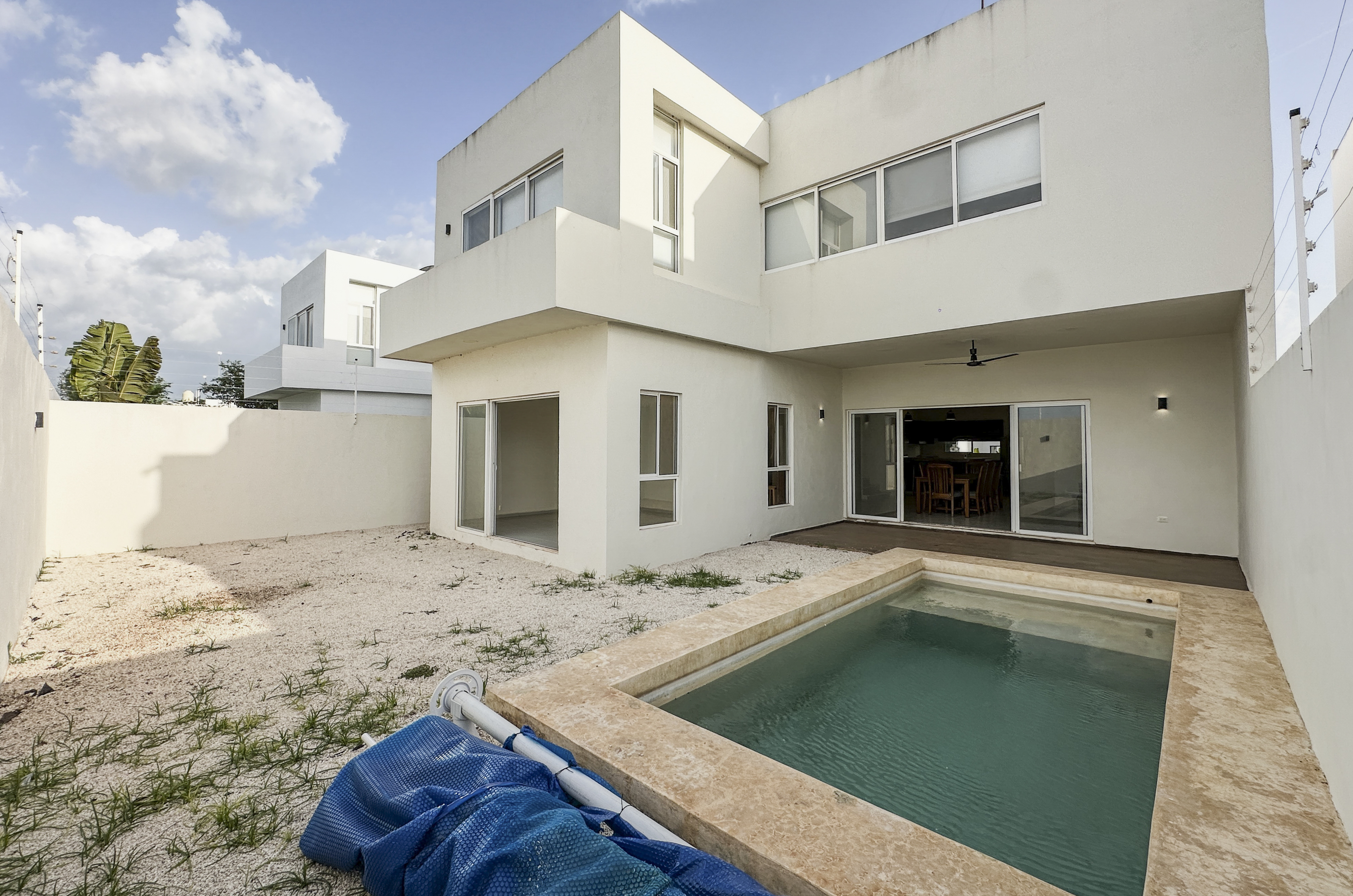 663-53619-Casa-en-renta-3-habitaciones-con-Piscina-en-Privada-Kanan-Conkal_(30).jpg