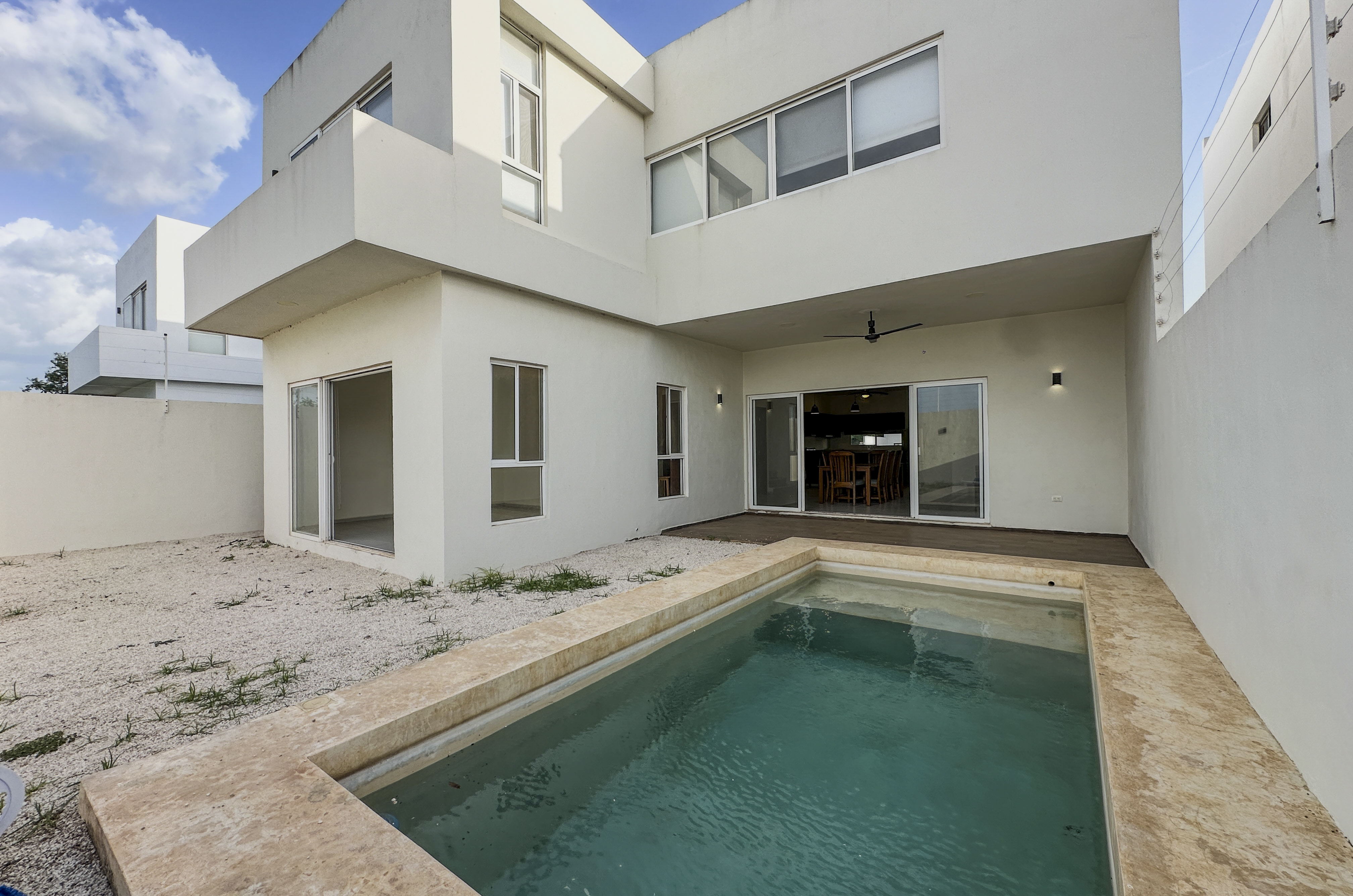 663-53621-Casa-en-renta-3-habitaciones-con-Piscina-en-Privada-Kanan-Conkal_(32).jpg