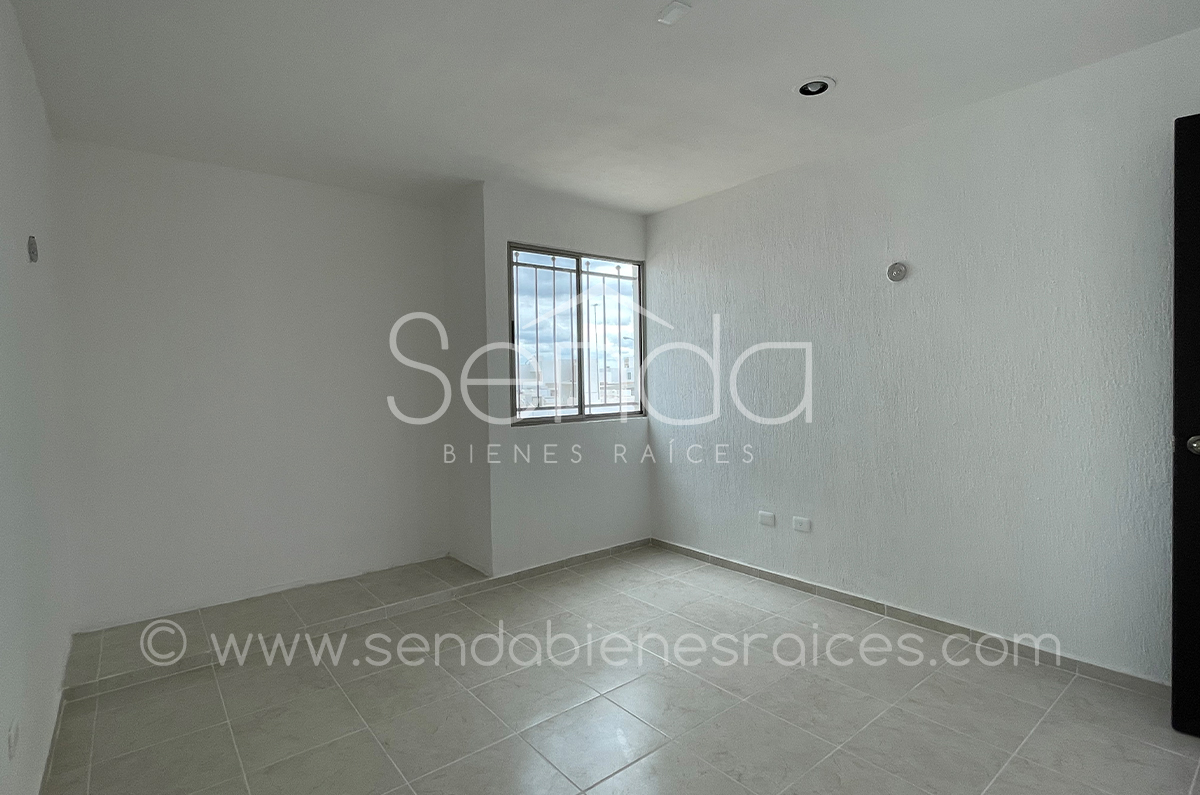 962-26548-En-Renta-Casa-Nueva-en-Avenida-de-Los-Heroes-Merida-13.jpg