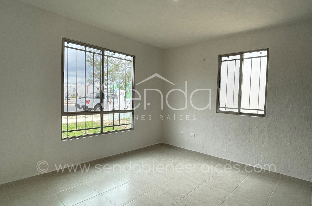962-26552-En-Renta-Casa-Nueva-en-Avenida-de-Los-Heroes-Merida-17.jpg