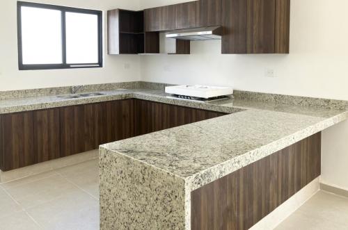 1142-49154-Casa-de-1-piso-con-4-recamaras-y-alberca-en-venta-en-Privada-Inara_(4).jpg