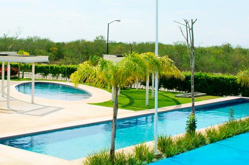 1151-32482-22ET-60-Venta-de-Terrenos-en-Privada-Yaxlum-en-Conkal-Yucatan-listos-para-construir-_(9).jpg