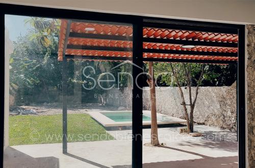 1246-35291-23GM-01-Casa-en-venta-en-el-centro-de-Merida-Totalmente-remodelada-_(31).jpg