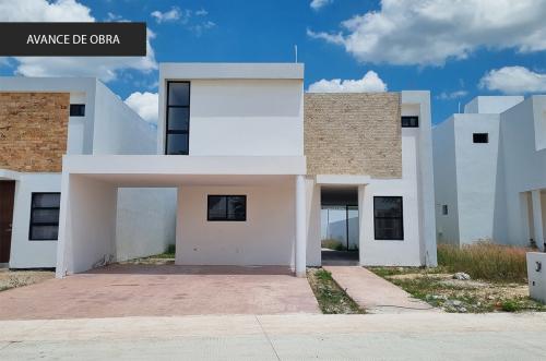 1284-36749-Casas-en-venta-en-la-mejor-zona-de-Cholul-CAPRI-Residencial-con-Alberca-9.jpg