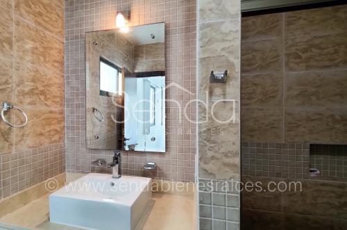 1311-37250-Casa-en-venta-en-Altabrisa-Merida-en-privada-San-Remo-Blanc-con-3-habitaciones-4.jpg