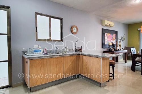 1311-37273-Casa-en-venta-en-Altabrisa-Merida-en-privada-San-Remo-Blanc-con-3-habitaciones-27.jpg