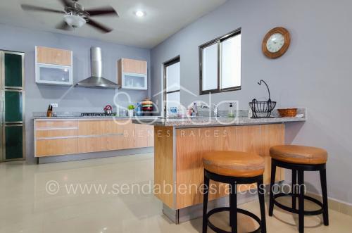 1311-37278-Casa-en-venta-en-Altabrisa-Merida-en-privada-San-Remo-Blanc-con-3-habitaciones-32.jpg