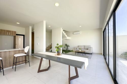 1602-47546-Casas-en-Venta-en-Conkal-Merida-Privada-Naia-Residencial-con-amenidades-Zaci_(20).jpg