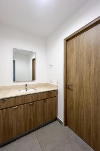 1604-55252-Departamento-en-Venta-en-Via-Montejo-de-3-Recamaras-Equipado_(18).jpg