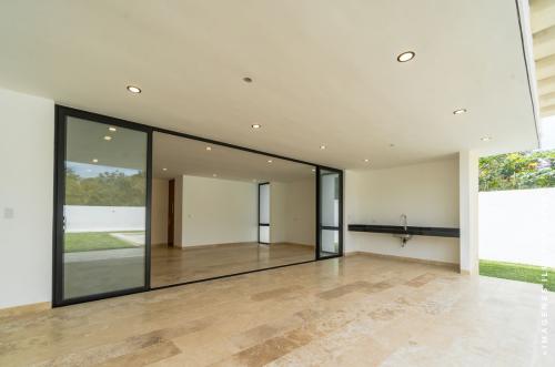 1636-45799-La-rejoyada-terraza.jpg
