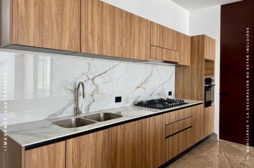 1645-48456-_Casa-en-venta-en-Xcanatun-Merida-de-1-planta-en-privada-con-amenidades_(2).jpg