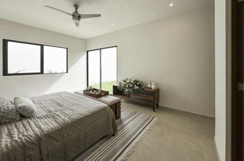 1678-48419-Casa-en-venta-en-Conkal-Merida-Ukum-de-3-habitaciones-en-privada-residencial_(17).jpg