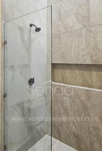 1700-50606-Casa-Tiki-Tiki-en-venta-de-una-planta-en-Cholul-Merida-modelo-B-con-alberca_(7).jpg