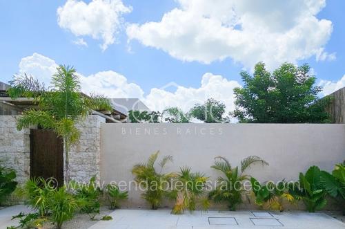 1700-50629-Casa-Tiki-Tiki-en-venta-de-una-planta-en-Cholul-Merida-modelo-B-con-alberca_(32).jpg