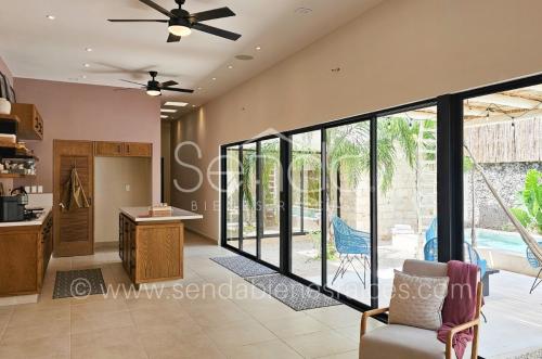 1700-50634-Casa-Tiki-Tiki-en-venta-de-una-planta-en-Cholul-Merida-modelo-B-con-alberca_(36).jpg