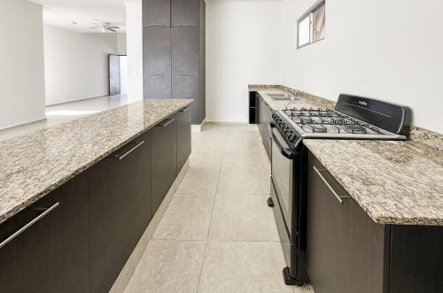 1719-48011-Casa-en-renta-de-3-habitaciones-en-Salomea-Conkal_(37).jpg